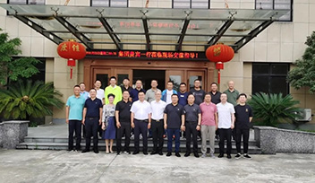 山東家禽集團客戶一行蒞臨我司交流指導